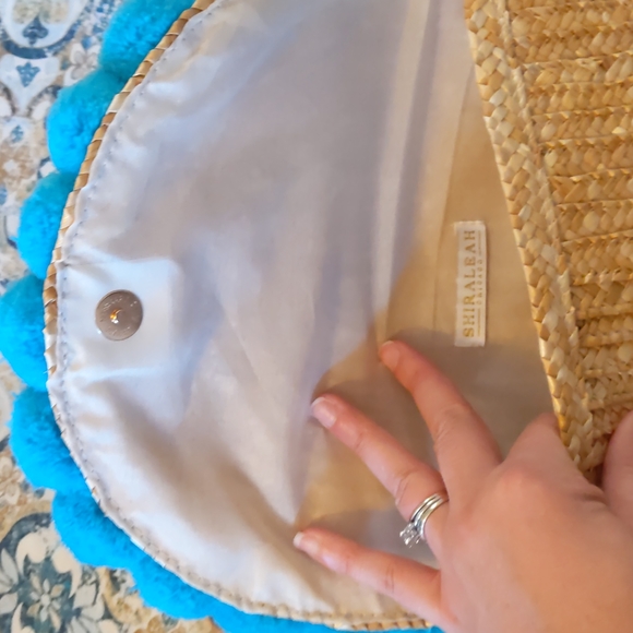 Shiraleah Chicago Straw Clutch - Picture 4 of 5